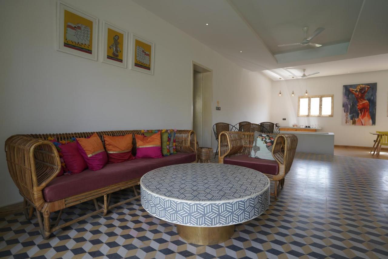 Parijat Private Pool Villa 1, 2 And 3 Bhk Udaipur Kültér fotó
