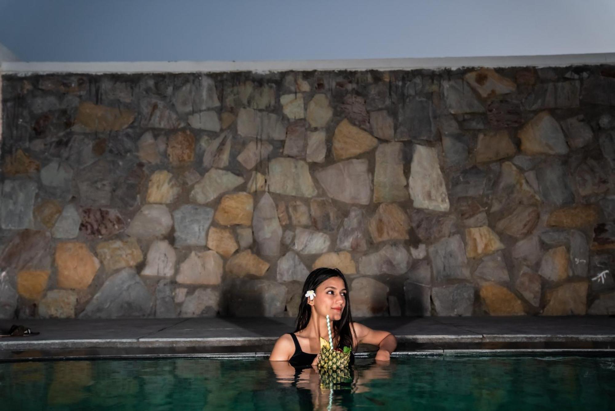 Parijat Private Pool Villa 1, 2 And 3 Bhk Udaipur Kültér fotó